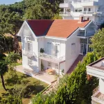 Triada Bueyuekada 5* Стамбул