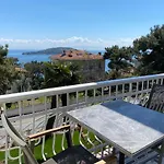 Otel Triada Bueyuekada İstanbul