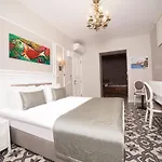 Triada Bueyuekada Отель 5*