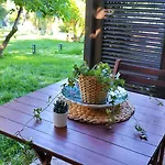 Triada Bueyuekada Отель