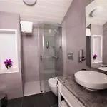 Отель Triada Bueyuekada 5*