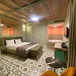 Отель Triada Bueyuekada Стамбул