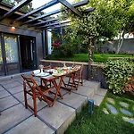 Отель Triada Bueyuekada 5*