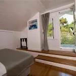 Triada Bueyuekada 5*