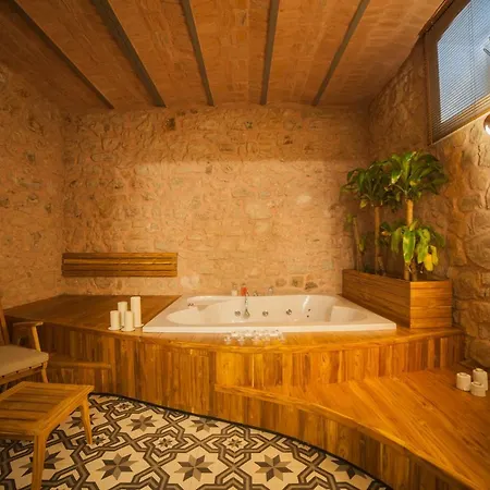 Triada Bueyuekada Hotel 5*