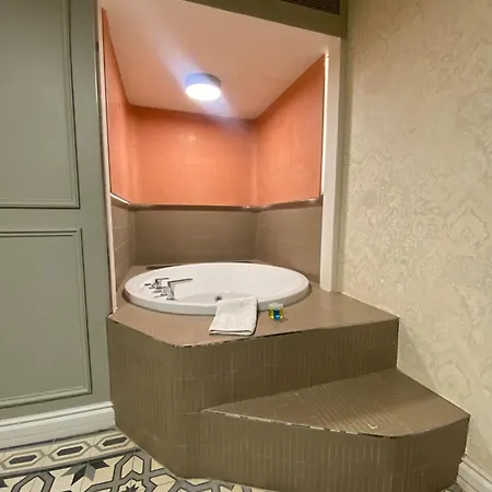 Hotel Triada Bueyuekada 5*