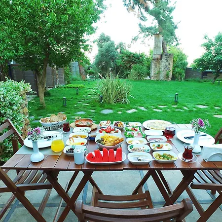 Triada Büyükada 5* Adalar