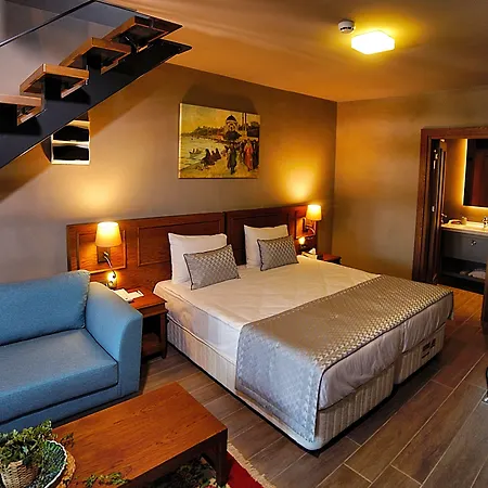 Triada Bueyuekada Hotel 5*